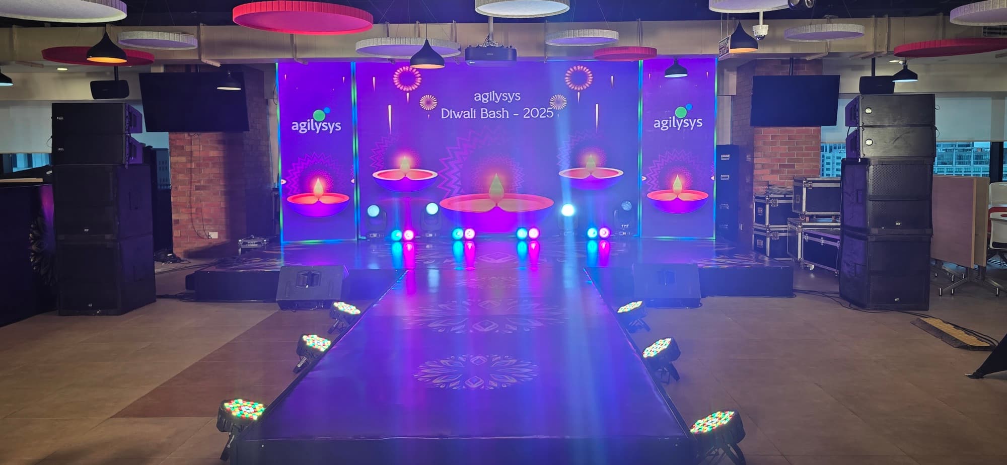 Event production and staging by Curate Events, photo 8