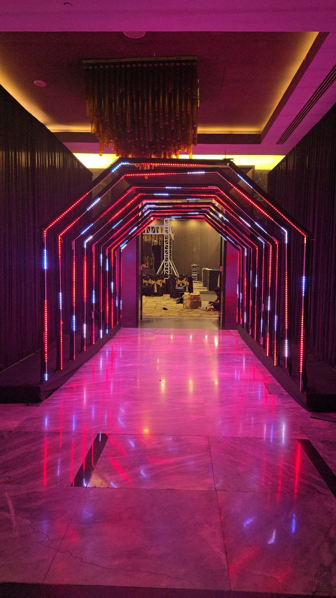 Event production and staging by Curate Events, photo 10